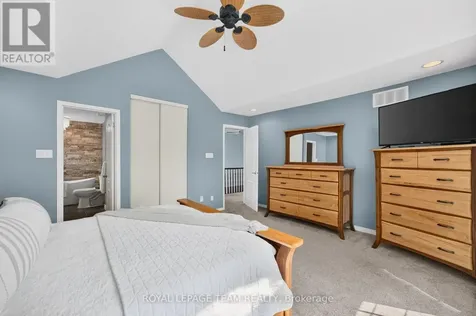 14 Wynridge Place Ottawa ON K2M 2S9