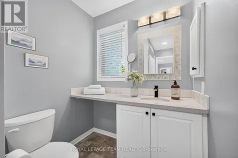 14 Wynridge Place Ottawa ON K2M 2S9