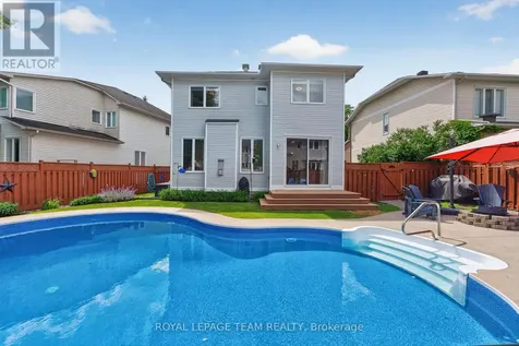 14 Wynridge Place Ottawa ON K2M 2S9