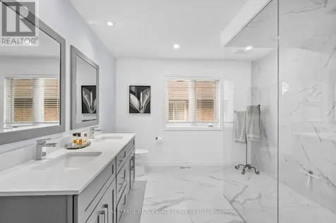 2045 Rosemount Crescent Oakville (wm Westmount) ON L6M 3P5