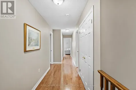 2045 Rosemount Crescent Oakville (wm Westmount) ON L6M 3P5