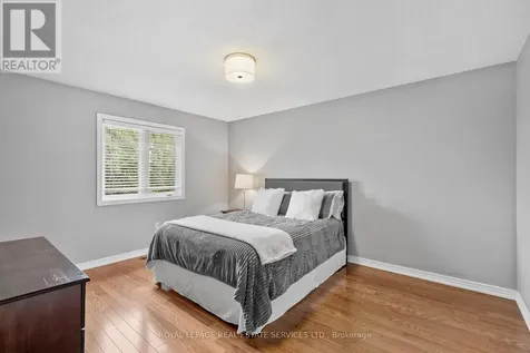2045 Rosemount Crescent Oakville (wm Westmount) ON L6M 3P5