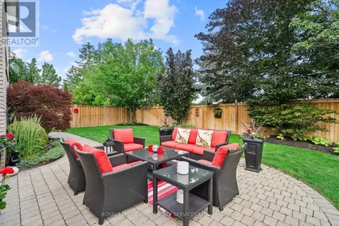 2045 Rosemount Crescent Oakville (wm Westmount) ON L6M 3P5