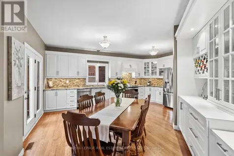 2045 Rosemount Crescent Oakville (wm Westmount) ON L6M 3P5