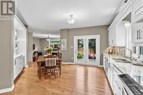 2045 Rosemount Crescent Oakville (wm Westmount) ON L6M 3P5