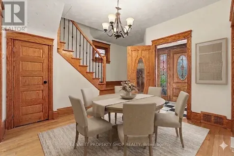 289 Crichton Street Ottawa ON K1M 1W3