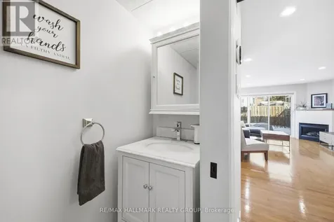 303B James Street Ottawa ON K1R 5M8