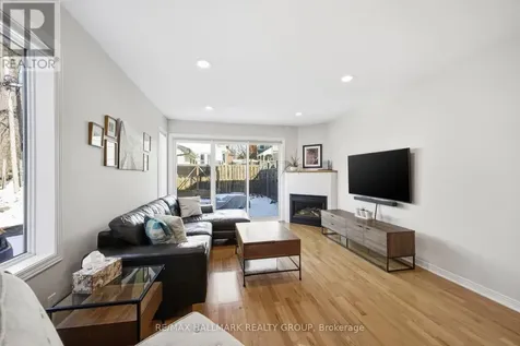 303B James Street Ottawa ON K1R 5M8