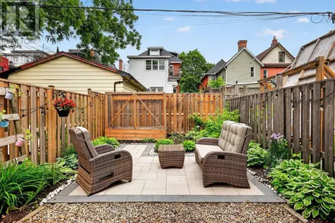 303B James Street Ottawa ON K1R 5M8