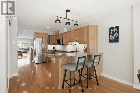 303B James Street Ottawa ON K1R 5M8