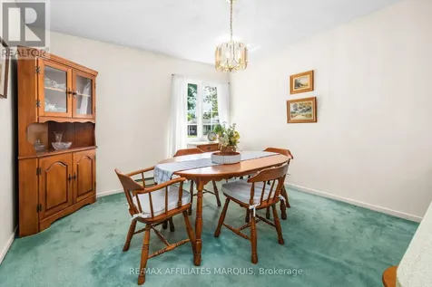 15 Glenview Crescent Perth ON K7H 2L1