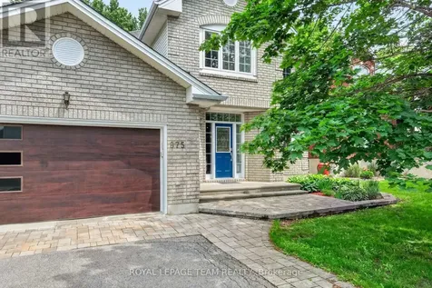 875 Giant Cedars Crescent Ottawa ON K1V 1P1