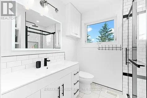 1560 Montcerf Court Ottawa ON K1C 4Z4