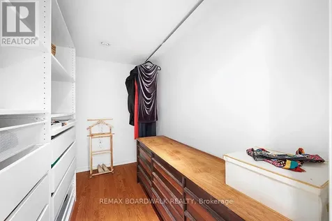 1560 Montcerf Court Ottawa ON K1C 4Z4