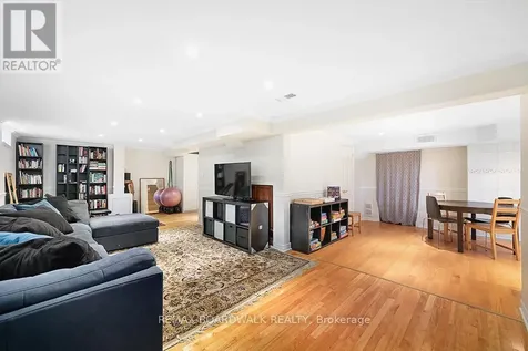 1560 Montcerf Court Ottawa ON K1C 4Z4