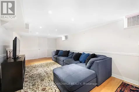 1560 Montcerf Court Ottawa ON K1C 4Z4