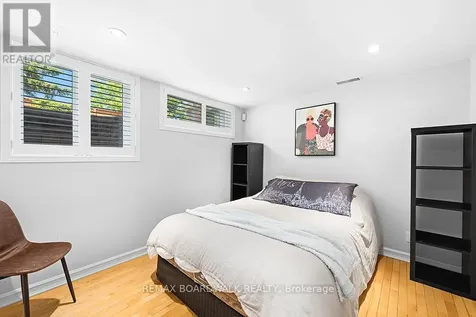 1560 Montcerf Court Ottawa ON K1C 4Z4