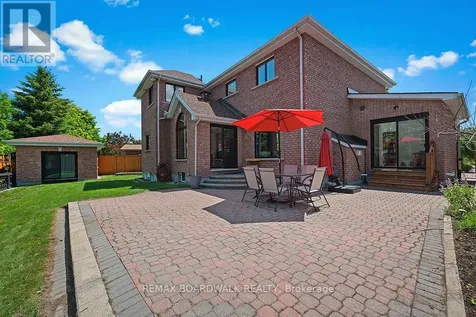 1560 Montcerf Court Ottawa ON K1C 4Z4