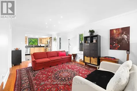 1560 Montcerf Court Ottawa ON K1C 4Z4