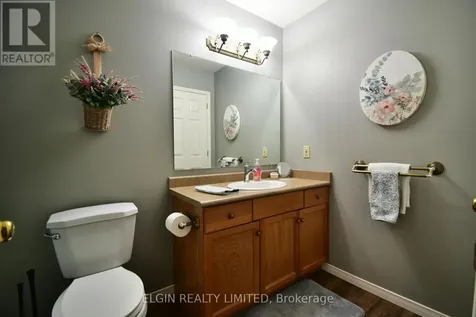 22 Axford Parkway St. Thomas ON N5R 6E6