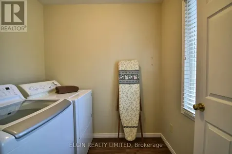 22 Axford Parkway St. Thomas ON N5R 6E6
