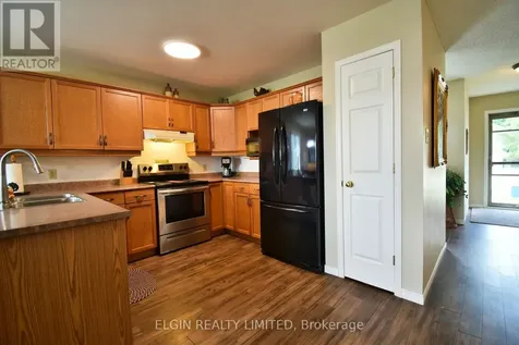 22 Axford Parkway St. Thomas ON N5R 6E6