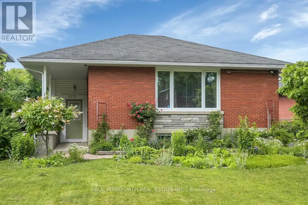 1075 Secord Avenue Ottawa ON K1H 8C7