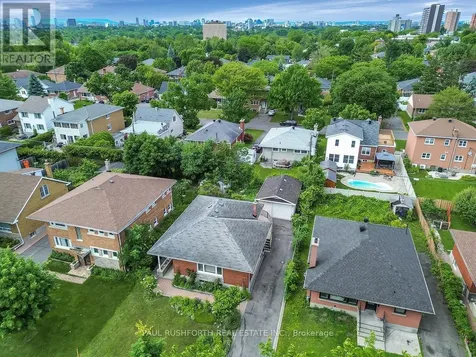 1075 Secord Avenue Ottawa ON K1H 8C7