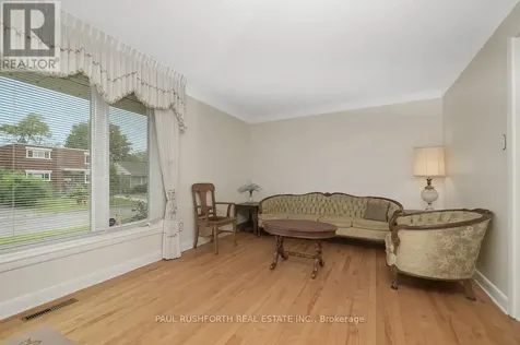 1075 Secord Avenue Ottawa ON K1H 8C7