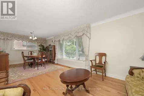 1075 Secord Avenue Ottawa ON K1H 8C7