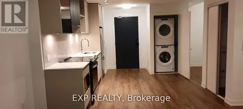 395 Dundas Street West Oakville (go Glenorchy) ON L6M 5R8