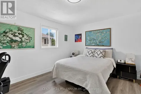 225 Lorne Court Selwyn ON K9L 1L1