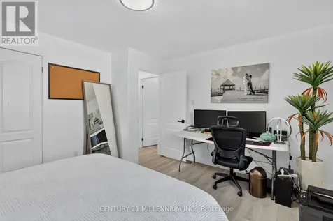 225 Lorne Court Selwyn ON K9L 1L1