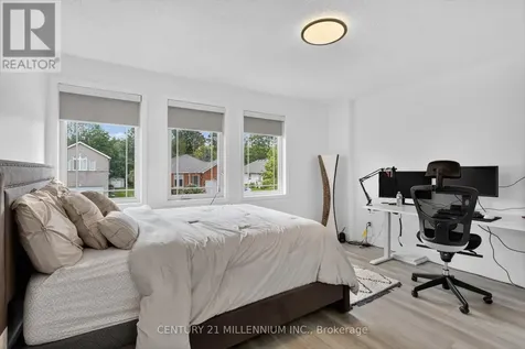 225 Lorne Court Selwyn ON K9L 1L1