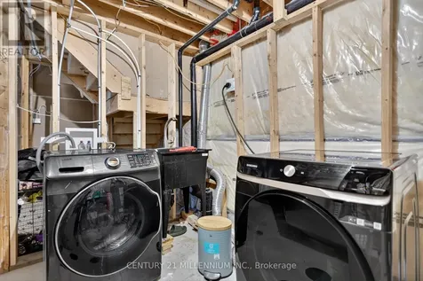 225 Lorne Court Selwyn ON K9L 1L1