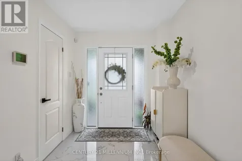 225 Lorne Court Selwyn ON K9L 1L1