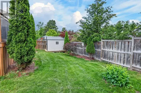 225 Lorne Court Selwyn ON K9L 1L1
