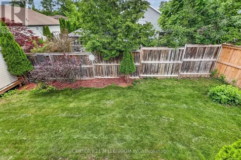 225 Lorne Court Selwyn ON K9L 1L1