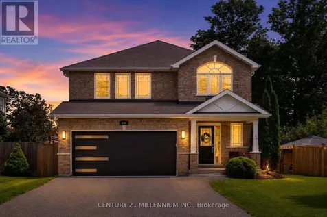225 Lorne Court Selwyn ON K9L 1L1
