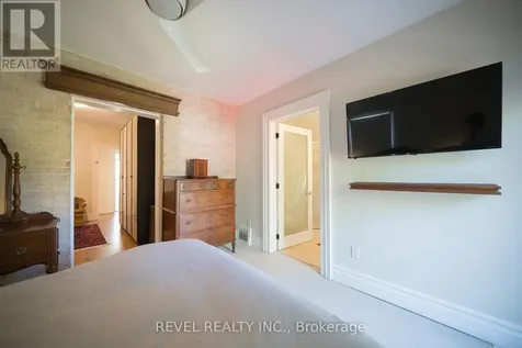 11 Chestnut Avenue Brantford ON N3T 4B9