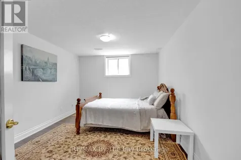 2569 Lockhart Road Innisfil ON L9S 3G2