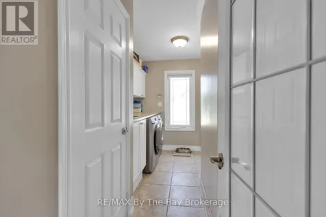 2569 Lockhart Road Innisfil ON L9S 3G2