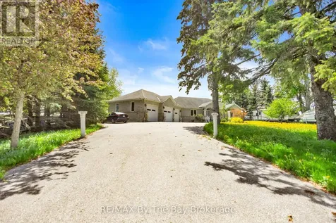 2569 Lockhart Road Innisfil ON L9S 3G2