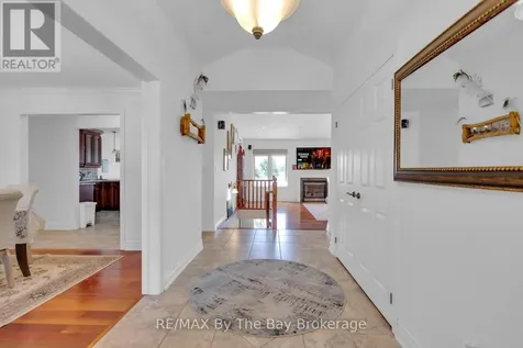 2569 Lockhart Road Innisfil ON L9S 3G2