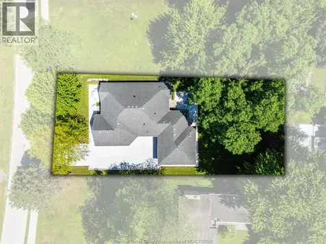 256 Pentilly Road Tecumseh ON N8N 2K9