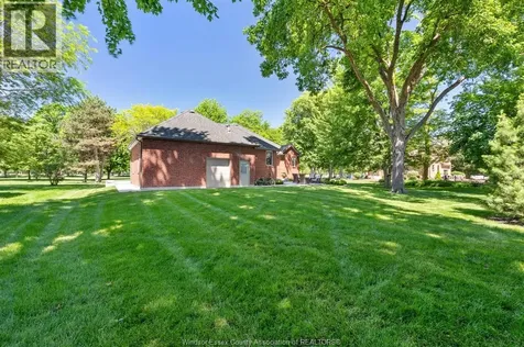256 Pentilly Road Tecumseh ON N8N 2K9