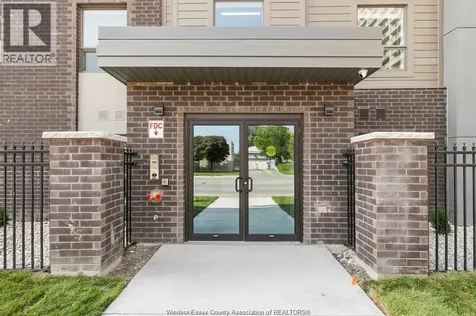 955 Ouellette Avenue Windsor ON N9A 4J5
