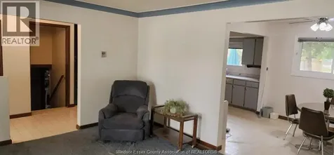 376 Fryer Street Amherstburg ON N9V 2L9