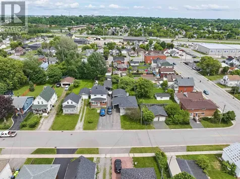 552 Sherbourne Street Sault Ste Marie ON P6C 3X7
