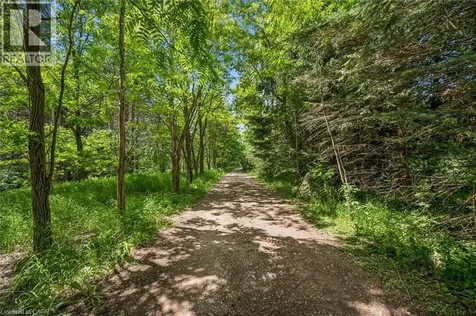 7270 Wellington Road 7 Mapleton ON N0B 1A0